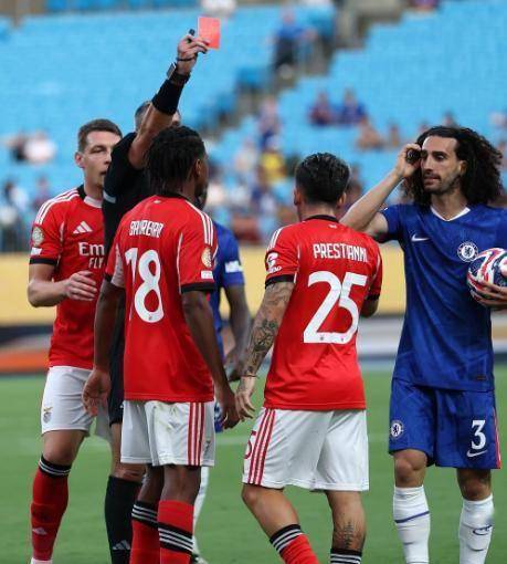 疯了!2026夏窗溢价离谱,多笔交易虚高过半,意甲豪门集体踩坑,国米成清流